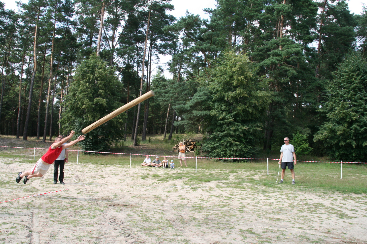 Array. Kliknij by wrócić.