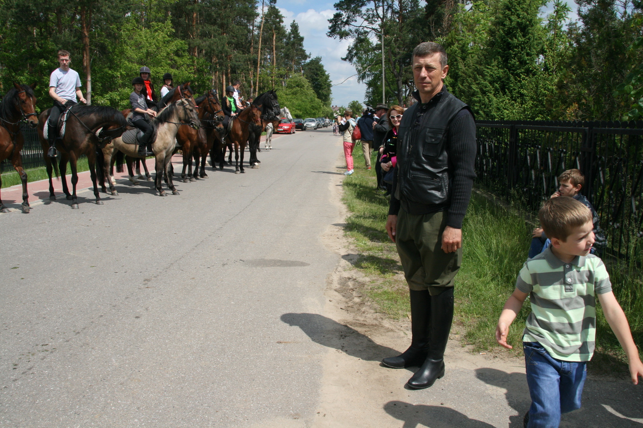 Array. Kliknij by wrócić.