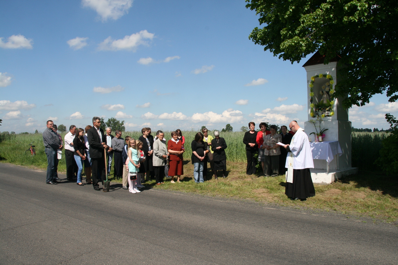 Array. Kliknij by wrócić.