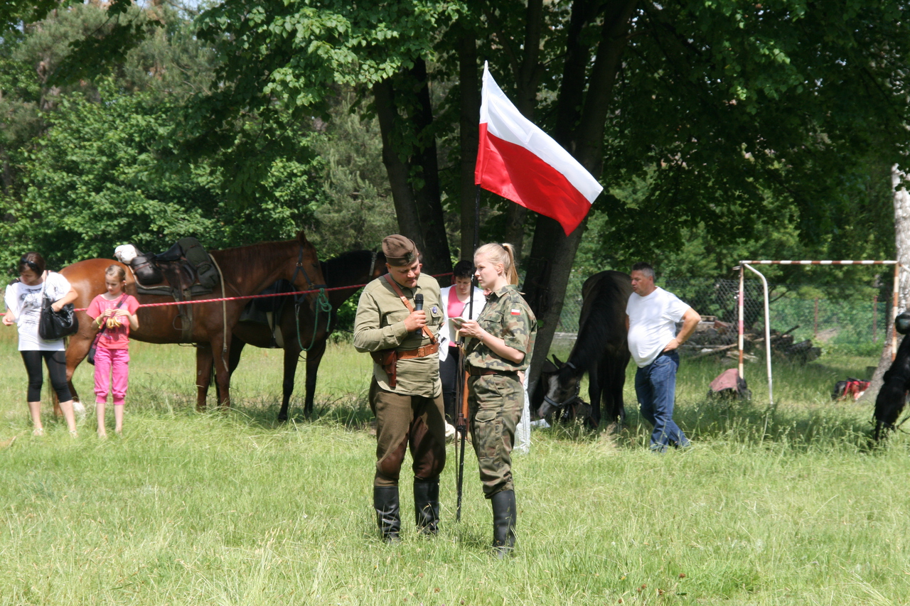 Array. Kliknij by wrócić.